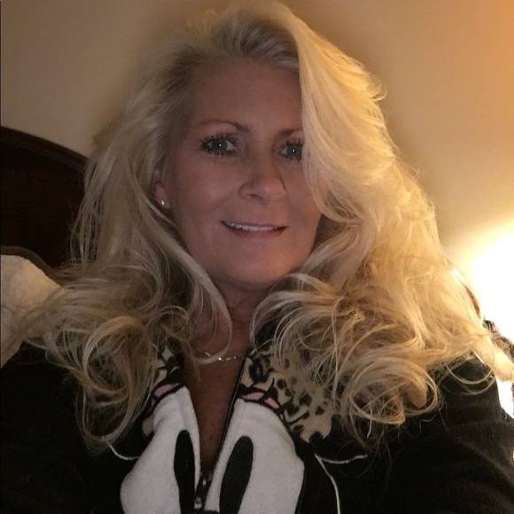 Meet your Posher, Dawn - Picture 6 of 13